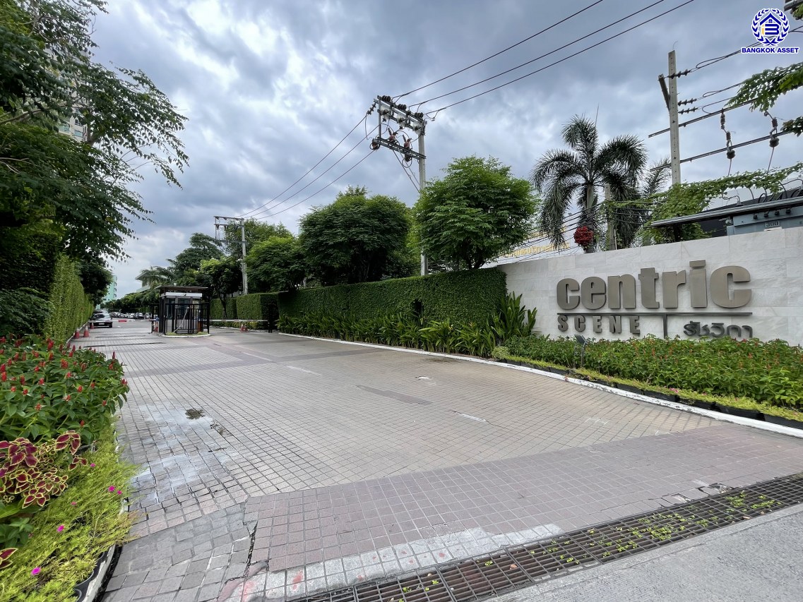 คอนโดมิเนียมมือสองกรุงเทพมหานคร โครงการ เซ็นทริค ซีน รัชวิภา พื้นที่ใช้สอย 70.40 ตร.ม. ฟังก์ชัน 2 ห้องนอน 2 ห้องน้ำ พร้อมของแถมอีกหลายรายการ ทำเลดีเชื่อมต่อถนนกรุงเทพ-นนทบุรี, ถนนวงศ์สว่าง, ถนนนครอินทร์ ติดใกล้รถไฟฟ้าสายสีม่วง "สถานีวงศ์สว่าง" ใกล้จุดขึ้นทางด่วน "ศรีรัช"