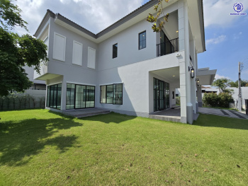 บ้านเดี่ยวมือสอง โครงการ ลัดดารมย์ พุทธมลฑลสาย3 หลังมุม เนื้อที่ 103.20 ตร.ว. พื้นที่ใช้สอย 354 ตร.ม. ฟังก์ชัน 4 ห้องนอน 6 ห้องน้ำ 1 ห้องแม่บ้าน 3 ที่จอดรถ แถมฟรี! เครื่องปรับอากาศ 4 เครื่อง พร้อมเข้าอยู่ได้ทันที โครงการบนทำเลเดินทางสะดวก เชื่อมต่อถนนพุทธมณฑลสาย3 ถนนบรมราชชนนี ถนนวงแหวนกาญจนาภิเษก ใกล้ห้างสรรพสินค้าเซ็นทรัล ศาลายา