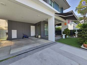 บ้านเดี่ยวมือสองนนทบุรี โครงการ สราญสิริ ชัยพฤกษ์-แจ้งวัฒนะ เนื้อที่ 50.40 ตร.ว. พื้นที่ใช้สอย 160 ตร.ม. ฟังก์ชัน 3 ห้องนอน 3 ห้องน้ำ 2 ที่จอดรถ บ้านสภาพดี ขายพร้อมเฟอร์นิเจอร์บิ้วท์อิน บนทำเลเดินทางสะดวก ใกล้รถไฟฟ้าสายสีชมพู "สถานีห้าแยกปากเกร็ด" และทางพิเศษอุดรรัถยา