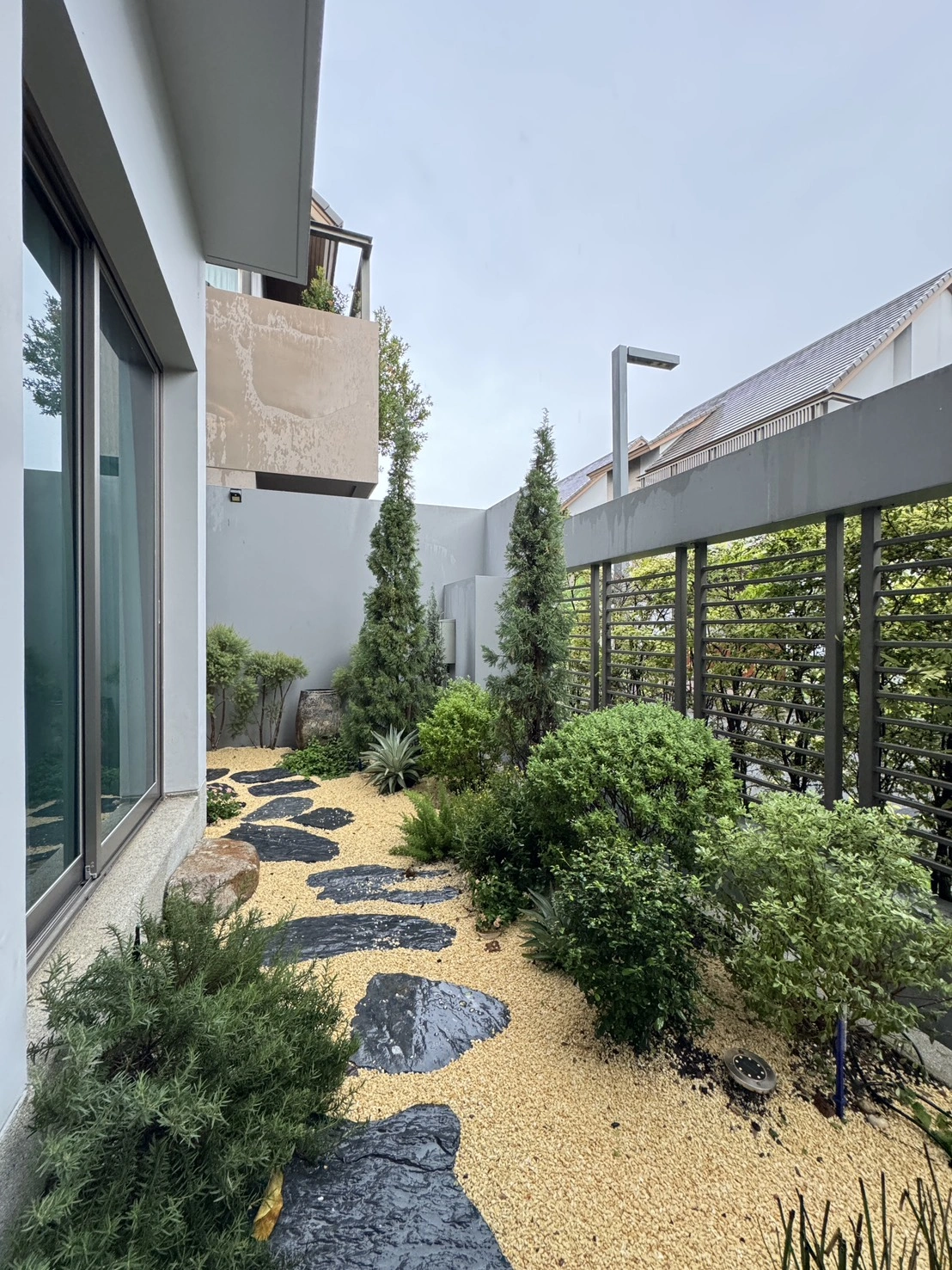 ขายบ้านเดี่ยว 2 ชั้น Private Nirvana Residence North พร้อมอยู่ ใกล้ Central EastVille