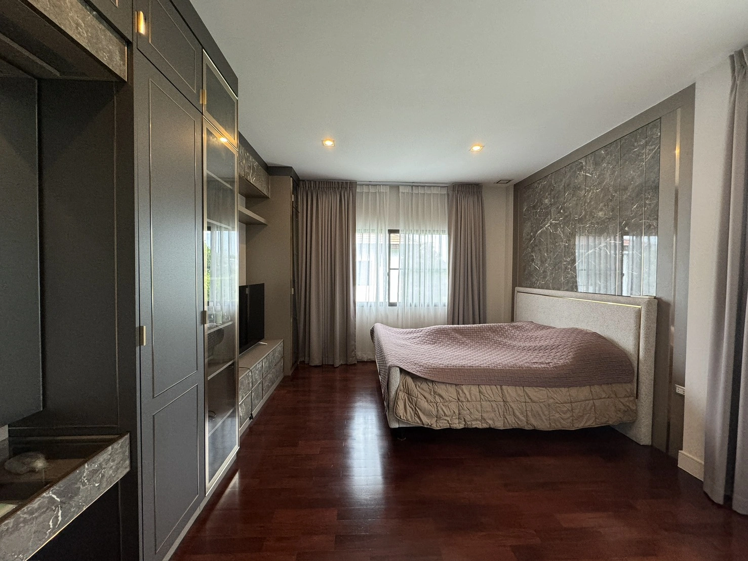 ขายบ้านเดี่ยว 2 ชั้น นันทวัน ปิ่นเกล้า-ราชพฤกษ์ พร้อมเข้าอยู่ ทำเลติดถนนใหญ่