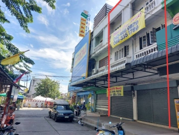 ให้เช่าตึก 2 คูหา (ตีทะลุชั้น 1 และชั้นลอย) หมู่บ้านธนินทร ติดถนนวิภาวดี ใกล้ดอนเมือง ทำเลศักยภาพที่รถสัญจรผ่านตลอดวัน