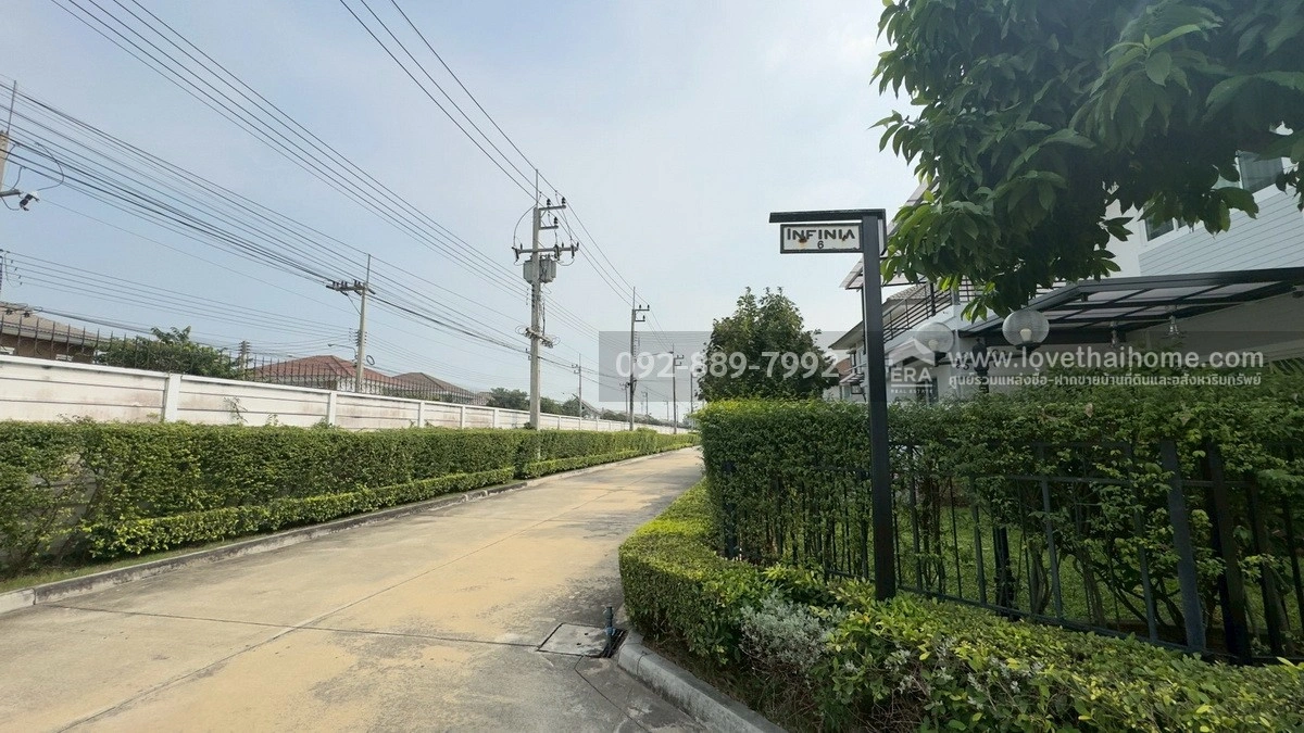 ขายบ้านเดี่ยว 2 ชั้น หมู่บ้านเดอะแกรนด์ พระราม2 โซนอินฟิเนีย ถนนพระราม2 พื้นที่ 76.4 ตรว. ใกล้เซ็นทรัลมหาชัย บ้านหลังมุม ราคาถูก