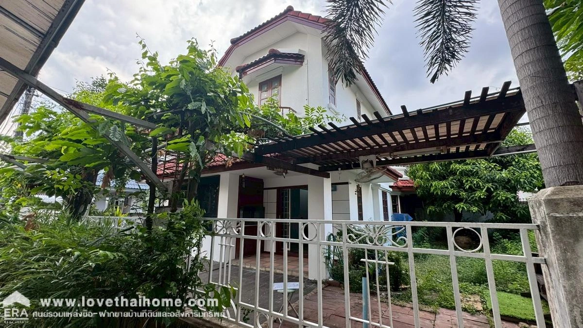 ขายบ้านเดี่ยว 2 ชั้น หมู่บ้านพาร์คเวย์โฮม ถนนราษฎร์พัฒนา ซอย22 พื้นที่ 50.1 ตรว. ราคาถูกที่สุดในโครงการนั้นแล้ว หลังริมพร้อมอยู่