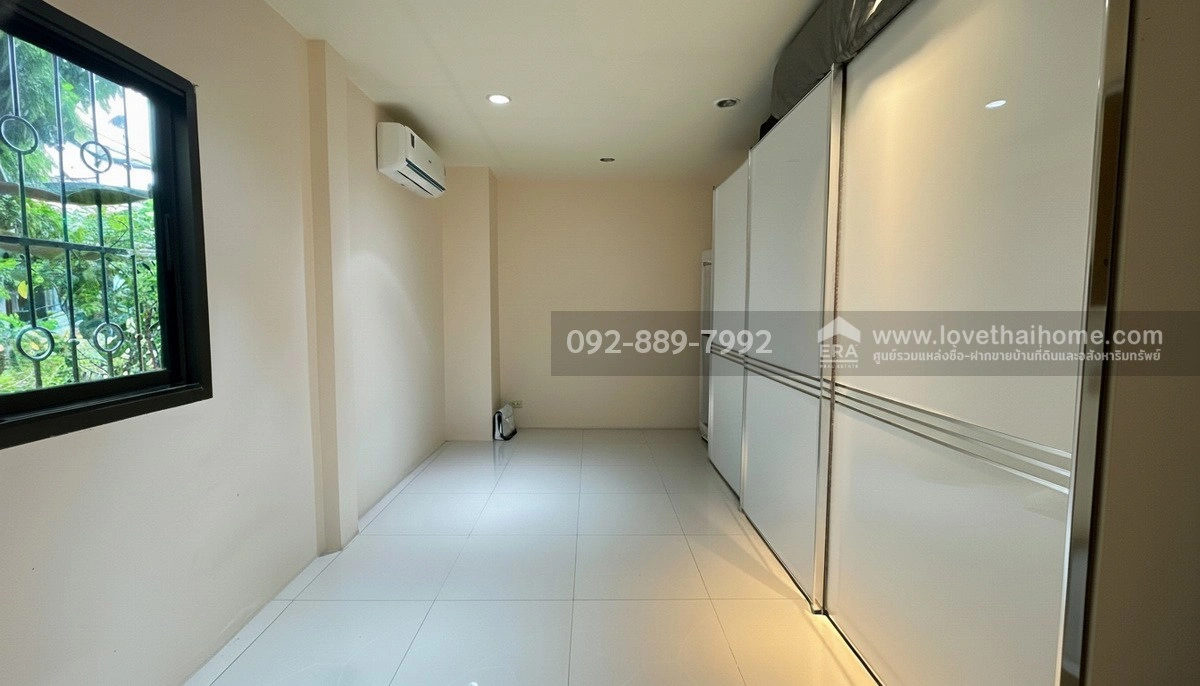 ขายบ้านเดี่ยว 2 ชั้น หมู่บ้านสาริน สายลม พระราม2 ซอยเจษฎาวิถี พื้นที่ 81 ตรว. ตกแต่งสวยพร้อมอยู่ ราคาถูกมาก ใกล้ตลาดสดมหาชัยเมืองใหม่