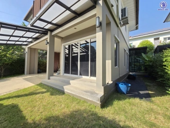 บ้านเดี่ยวมือสองกรุงเทพฯ โครงการ เดอะแพลนท์ เอ็กซ์คลูซีฟ สรงประภา-แจ้งวัฒนะ เนื้อที่ 52.30 ตร.ว. พื้นที่ใช้สอย 150 ตร.ม. ฟังก์ชัน 3 ห้องนอน 3 ห้องน้ำ 2 ที่จอดรถ บนทำเลเชื่อมต่อถนนเลียบคลองประปา, ถนนเชิดวุฒากาศ, ถนนศรีสมาน ใกล้อิมแพคอารีน่า เมืองทอง, ไอทีสแควร์ หลักสี่