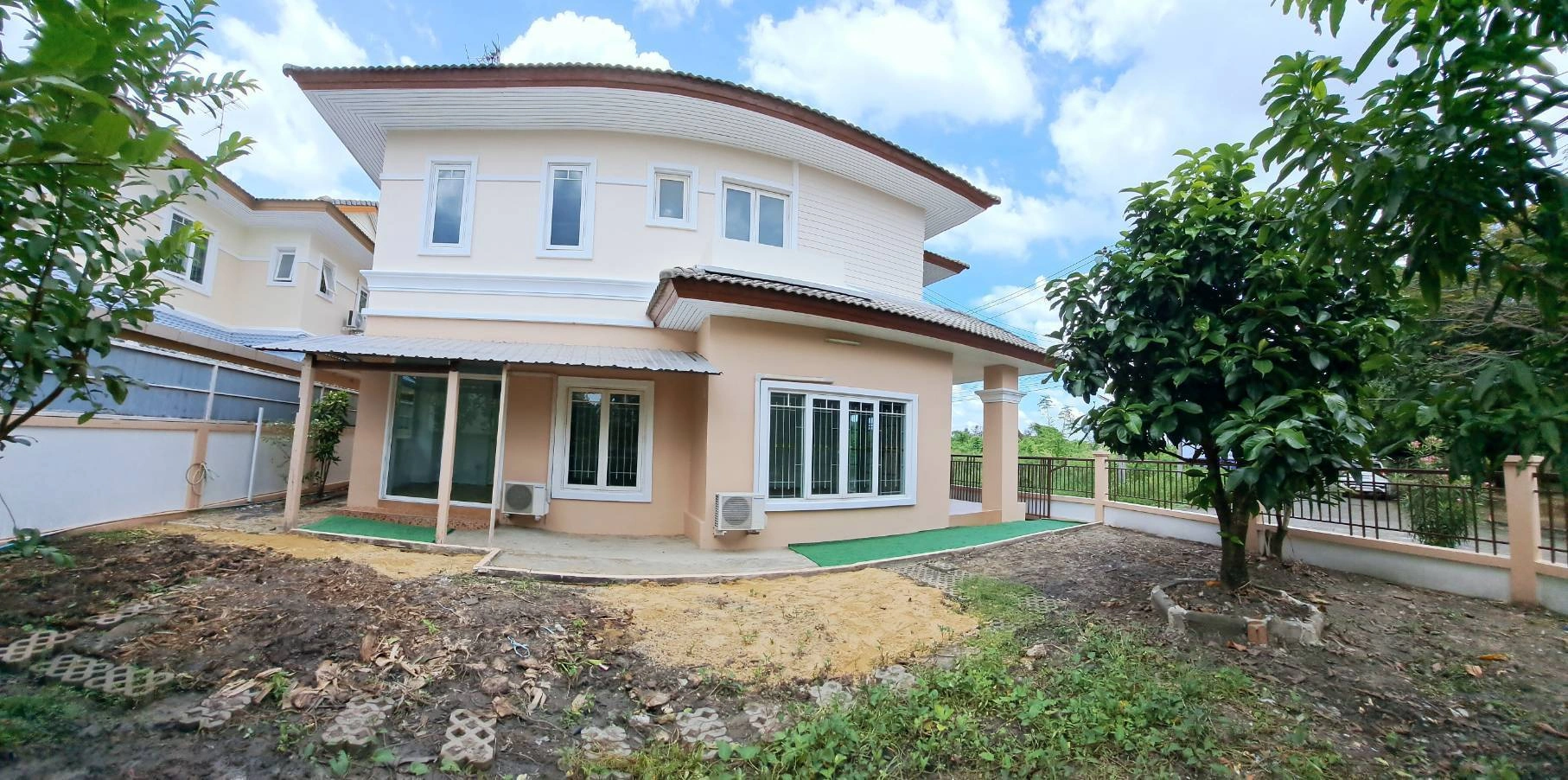 ขายบ้านเดี่ยว 2 ชั้น สินธนา กรีนวิลล์ เฟส 2 นวมินทร์ 50 ทำเลทอง ใกล้เดอะมอลล์บางกะปิ