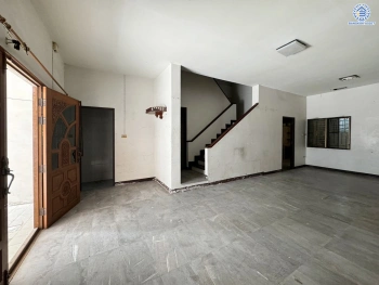 ทาวน์โฮมมือสองนนทบุรี โครงการ พิบูลย์การ์เด้นวิลล์ พิบูลย์สงคราม16 เนื้อที่ 26.20 ตร.ว. พื้นที่ใช้สอย 200 ตร.ม. ฟังก์ชัน 4 ห้องนอน 5 ห้องน้ำ 2 ที่จอดรถ บนทำเลเชื่อมถนนพิบูลย์สงคราม, ถนนวงศ์สว่าง, ถนนนครอินทร์ และถนนติวานนท์ ใกล้รถไฟฟ้าสายสีม่วง "สถานีแยกติวานนท์" ใกล้จุดขึ้นทางด่วน "ศรีรัช-วงแหวนรอบ