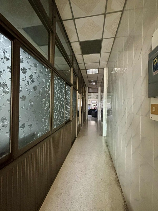 ขายตึกแถว อาคารพาณิชย์ 2 ชั้น 48 ตร.ว. ทำเลทอง ต.เชิงทะเล อ.ถลาง จ.ภูเก็ต โทร 065-8785994 เจ้าของขายเอง-ต่อรองได้