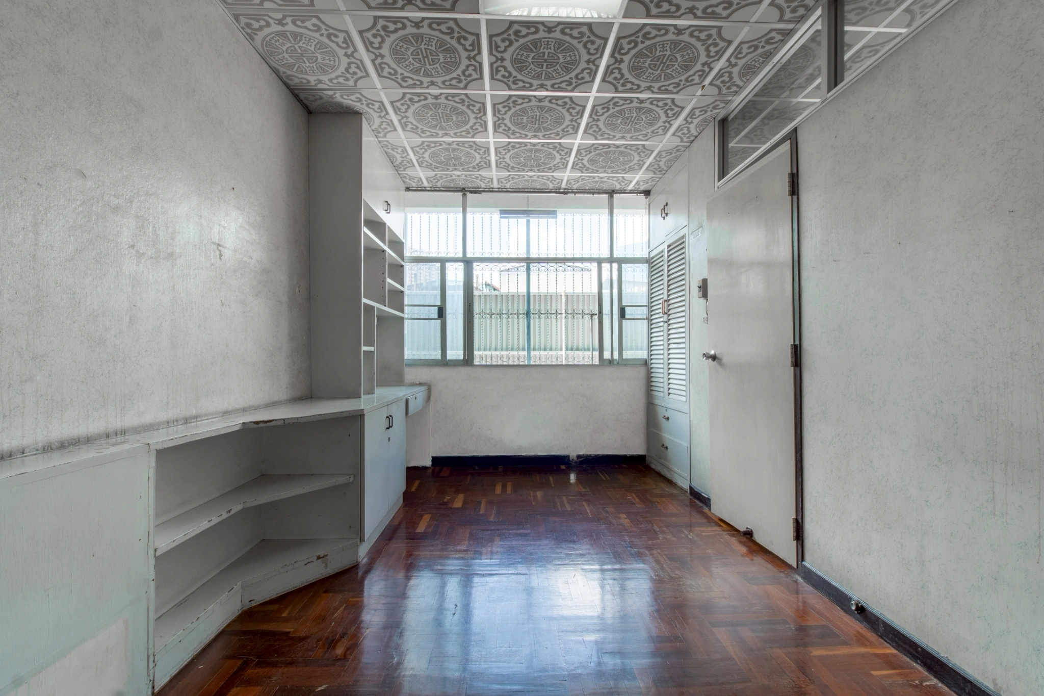 บ้านทาวน์โฮม 3 ชั้นบน “ทำเลที่หาไม่ได้แล้ว” กลางสาทร-เย็นอากาศ-พระราม 4 ซอยศรีบำเพ็ญ