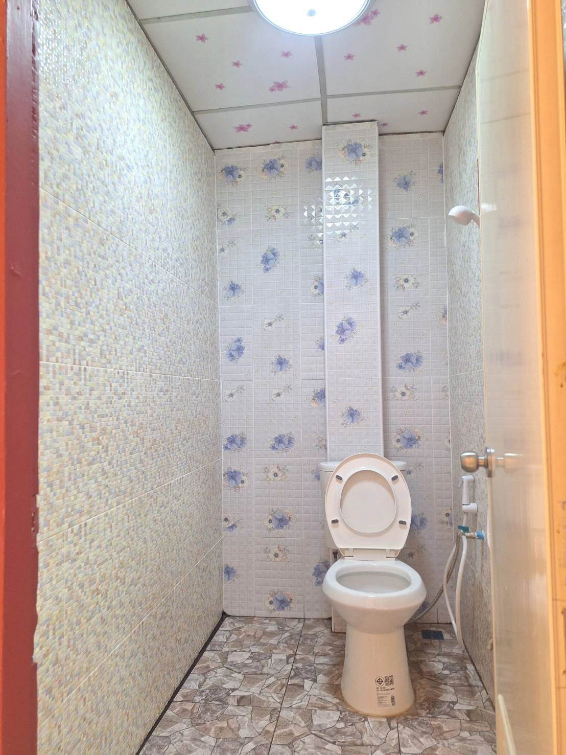 ขายถูก ทาวน์เฮ้าส์ 2 ชั้น ชุมชนประชาสำราญ หนองจอก รีโนเวทใหม่หมดทั้งหลัง