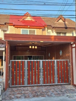 ขายบ้านทาวน์เฮ้าส์ รีโนเวทใหม่ หมู่บ้านบุราพันธ์ หนองจอก