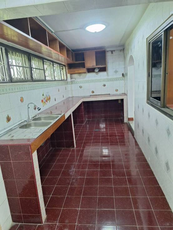 ขายบ้าน หมู่บ้านธันยพฤกษ์ ซอยผดุงพันธ์ 11 หนองจอก  บ้านสวยพร้อมอยู่