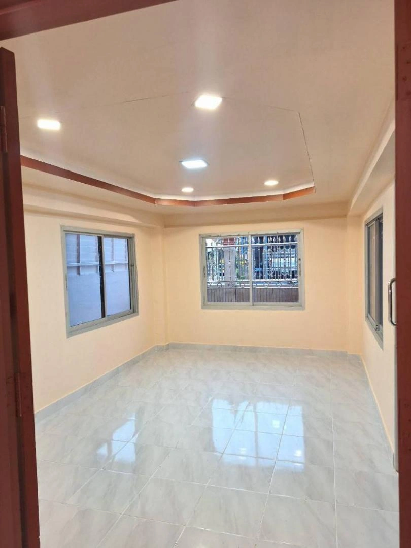 ขายบ้านเดี่ยว ใกล้ตลาดสุวินทวงศ์ คลองหลวงแพ่ง ฉะเชิงเทรา