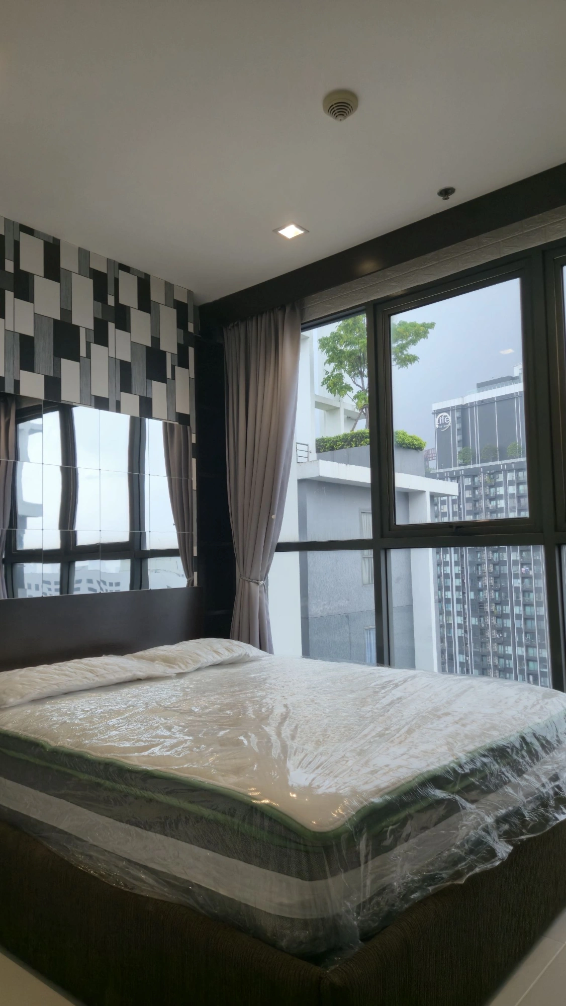 เจ้าของ ขาย - ให้เช่า IDEO MOBI RAMA9 - Duplex สไตล์โฮมออฟฟิศ 2ชั้น ติดรถไฟฟ้าใต้ดินMRT เซ็นทรัลพระราม9 Airport Link มักกะสัน, RCA ห้วยขวาง รัชดาภิเษก