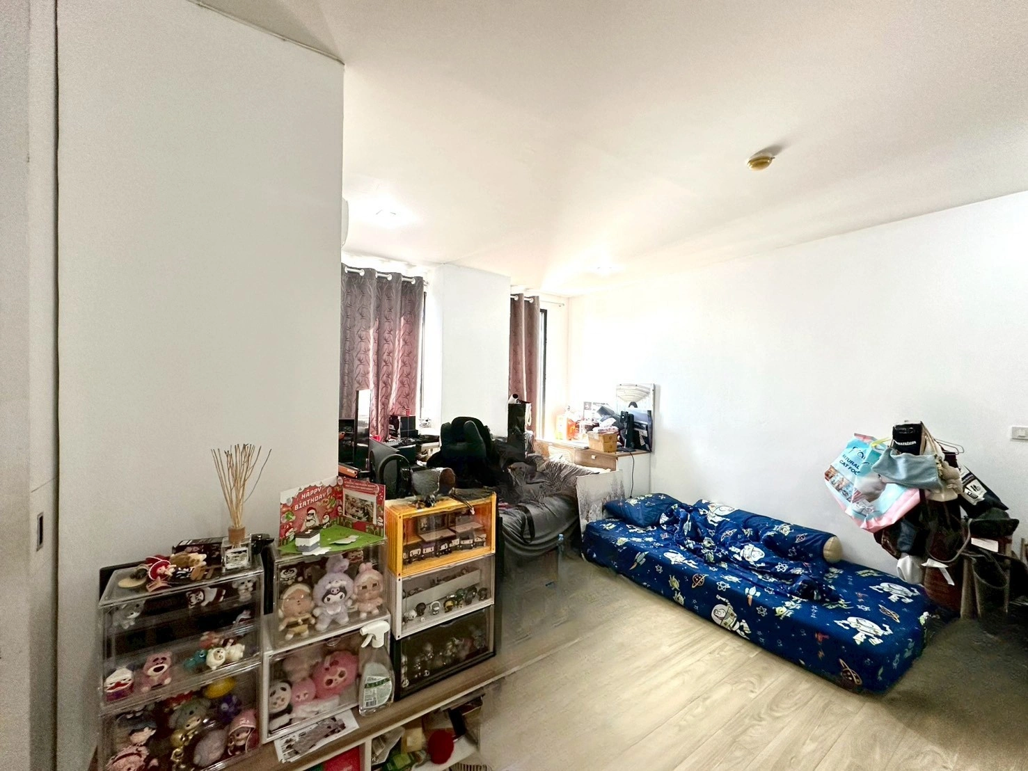 ขายถูกมาก  ไลท์สเตจ คอนโด Light Stage Condominium เอแบคบางนา  ห้องมุม ขายพร้อมผู้เช่า