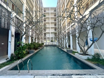 ขายถูกมาก  ไลท์สเตจ คอนโด Light Stage Condominium เอแบคบางนา  ห้องมุม ขายพร้อมผู้เช่า