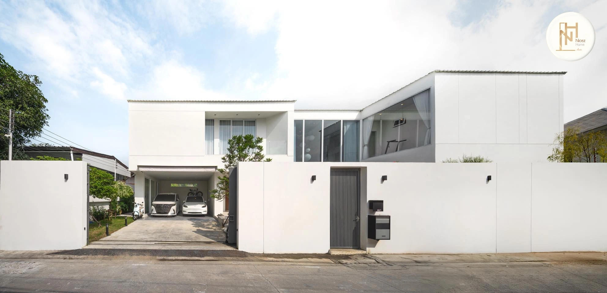 ขายบ้านเดี่ยวโมเดิร์น  สไตล์อบอุ่น แต่งสวย ใกล้ mrt ลาดพร้าว