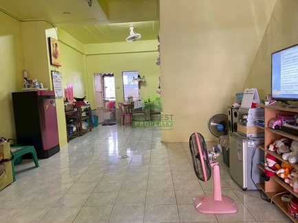 ขายทาวน์เฮ้าส์ 2 ชั้น หมู่บ้านใต้ร่มทอง2 ทับเที่ยง ตรัง เนื้อที่ 18.40 ตร.ว ต่อเติมครบ ทำเลดี ใกล้ตัวเมืองตรัง