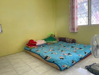 ขายทาวน์เฮ้าส์ 2 ชั้น หมู่บ้านใต้ร่มทอง2 ทับเที่ยง ตรัง เนื้อที่ 18.40 ตร.ว ต่อเติมครบ ทำเลดี ใกล้ตัวเมืองตรัง