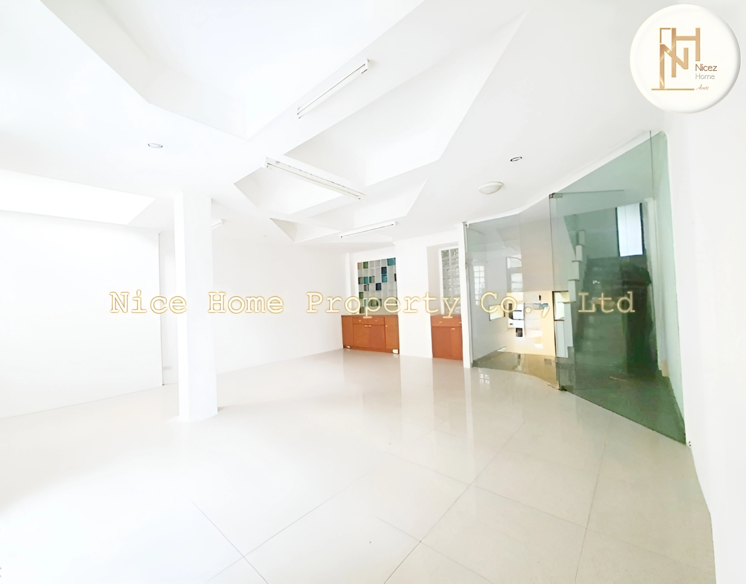 ขายโฮมออฟฟิศ ติดถนนสิรินธร สภาพสวย ทำเลดี ใกล้ตั้งฮั่วเส็ง