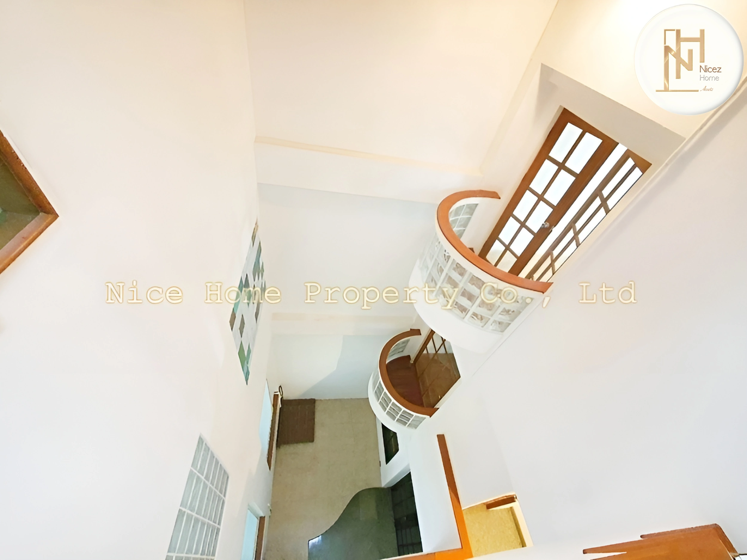 ขายโฮมออฟฟิศ ติดถนนสิรินธร สภาพสวย ทำเลดี ใกล้ตั้งฮั่วเส็ง