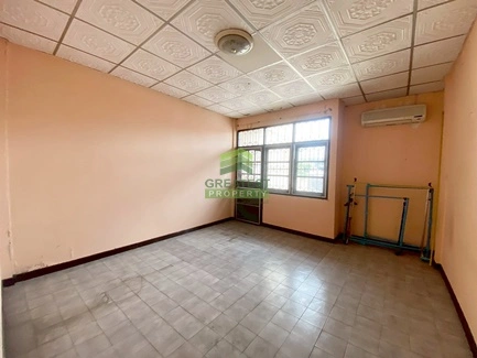 ขายทาวน์เฮ้าส์ ติดBTS ปู่เจ้า หมู่บ้านรินทร์ทอง สุขุมวิท115 เนื้อที่ 18.60 ตร.ว ต่อเติมเต็ม ราคาดี