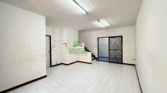 หมู่บ้านพฤกษา 7 ลำลูกกา ขายด่วน ทาวน์เฮ้าส์ 2 ชั้น เนื้อที่ 18 ตร.ว ทำเลศักยภาพ ติดถนนหลัก