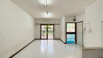 หมู่บ้านพฤกษา 7 ลำลูกกา ขายด่วน ทาวน์เฮ้าส์ 2 ชั้น เนื้อที่ 18 ตร.ว ทำเลศักยภาพ ติดถนนหลัก