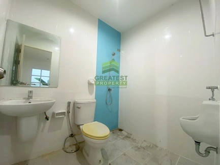 ขายทาวน์โฮม 2 ชั้น หมู่บ้านนิรันดร์วิลล์ 55 ศรีนครินทร์ เนื้อที่ 25.90 ตร.ว แปลงริม ทำเลดี