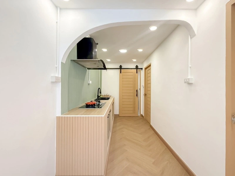 ขายทาวน์เฮ้าส์ ซอยนวลจันทร์ 36 แยก 4 บ้านรีโนเวทใหม่ หลังริม สไตล์ Minimal Nordic เนื้อที่ 19 ตร.วา 2 ห้องนอน 1 ห้องน้ำ จอดรถ 1 คัน บ้านพร้อมอยู่ โทนสวยอยู่สบาย ใกล้ตลาดปัฐวิกรณ์ Makro นวมินทร์ โรงเรียน รพ.นวเวช รพ.พญาไท นวมินทร์ และทางด่วน ถนนเลียบด่วนรามอินทรา เพียง 1.99 ล้านบาท ฟรีโอน