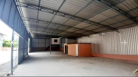 โกดังให้เช่ากรุงเทพกรีฑา ทำเลทอง 330 ตร.ม. 2 ออฟฟิช 2 ห้องน้ำ ระบบไฟฟ้า และประปา ติดตั้งใหม่ , CCTV ทั่วรอบโครงการ