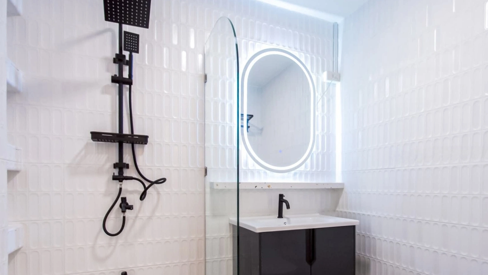 ทาวน์เฮ้าส์ นวมินทร์ 135 แยก 4-1 รีโนเวทใหม่ทั้งหลัง เนื้อที่ 16 ตร.ว. 2 นอน 2 น้ำ พื้น SPC เกรดพรีเมียม ระบบน้ำไฟใหม่ จอดรถ 1 คัน ใกล้ โลตัส สุขาภิบาล1 ตลาดปัฐวิกรณ์ Makro นวมินทร์ ทางด่วน เลียบทางด่วนฯ และมอเตอร์เวย์