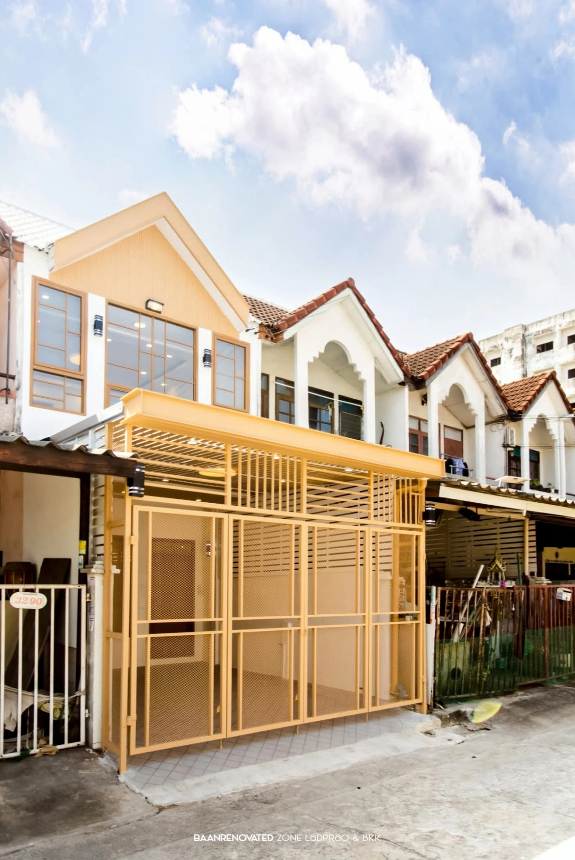 ทาวน์เฮ้าส์ นวมินทร์ 135 แยก 4-1 รีโนเวทใหม่ทั้งหลัง เนื้อที่ 16 ตร.ว. 2 นอน 2 น้ำ พื้น SPC เกรดพรีเมียม ระบบน้ำไฟใหม่ จอดรถ 1 คัน ใกล้ โลตัส สุขาภิบาล1 ตลาดปัฐวิกรณ์ Makro นวมินทร์ ทางด่วน เลียบทางด่วนฯ และมอเตอร์เวย์