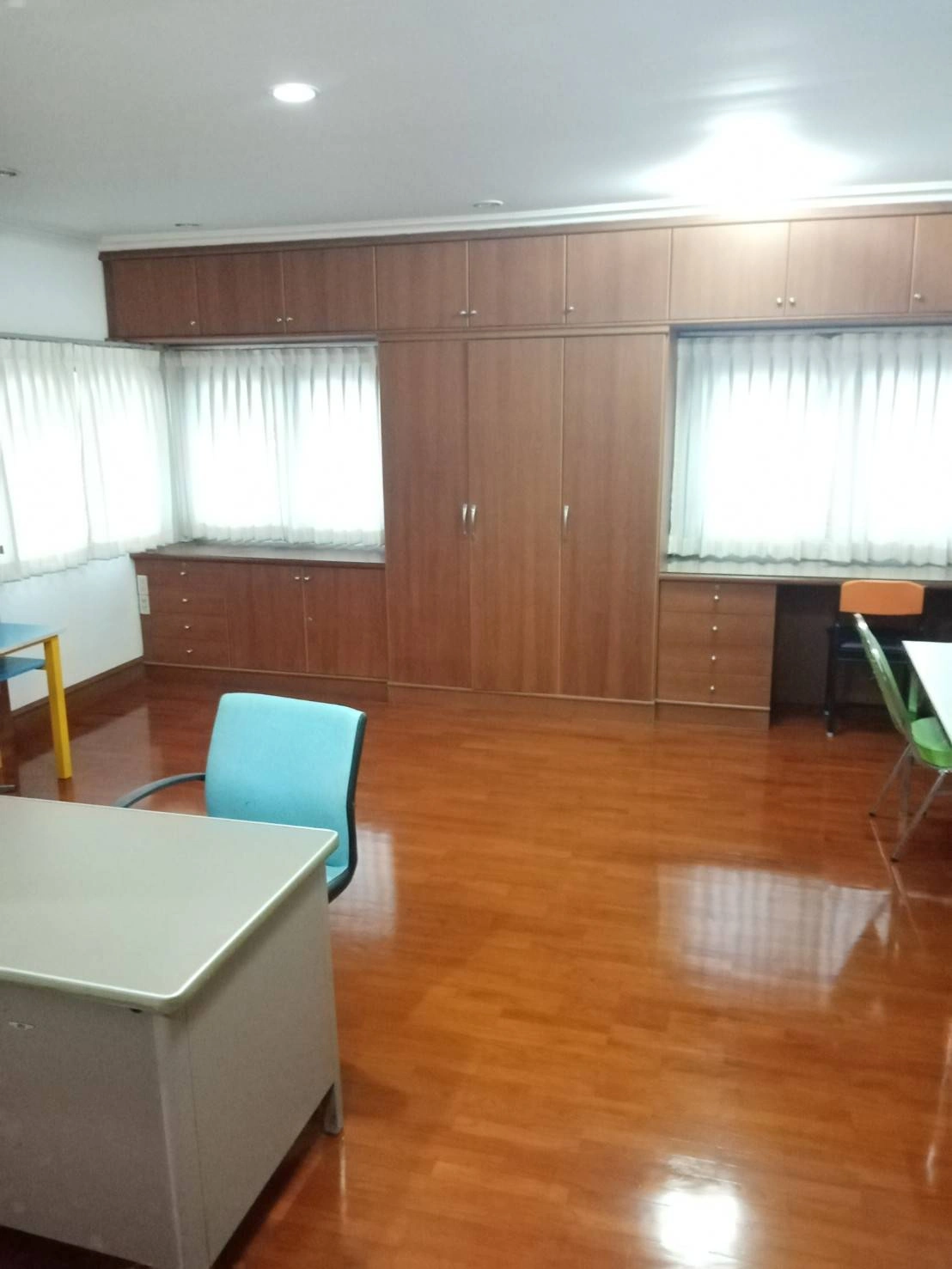 ขาย บ้าน ในโครงการ หมู่บ้านมหาดไทย1 101 ตรว 4 นอน 5 น้ำ East Eng 中 日 Please add LINE ID 806qphgn(มีแอดด้วย) o8415o5483