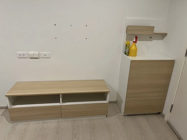 ขายคอนโดสวย พร้อมอยู่ โครงการ เดอะคิทท์ พลัส พหลโยธิน - คูคต ราคาดีมาก เฟอร์ครบ ทำเลดี ใกล้ดอนเมือง โทร 0811715953