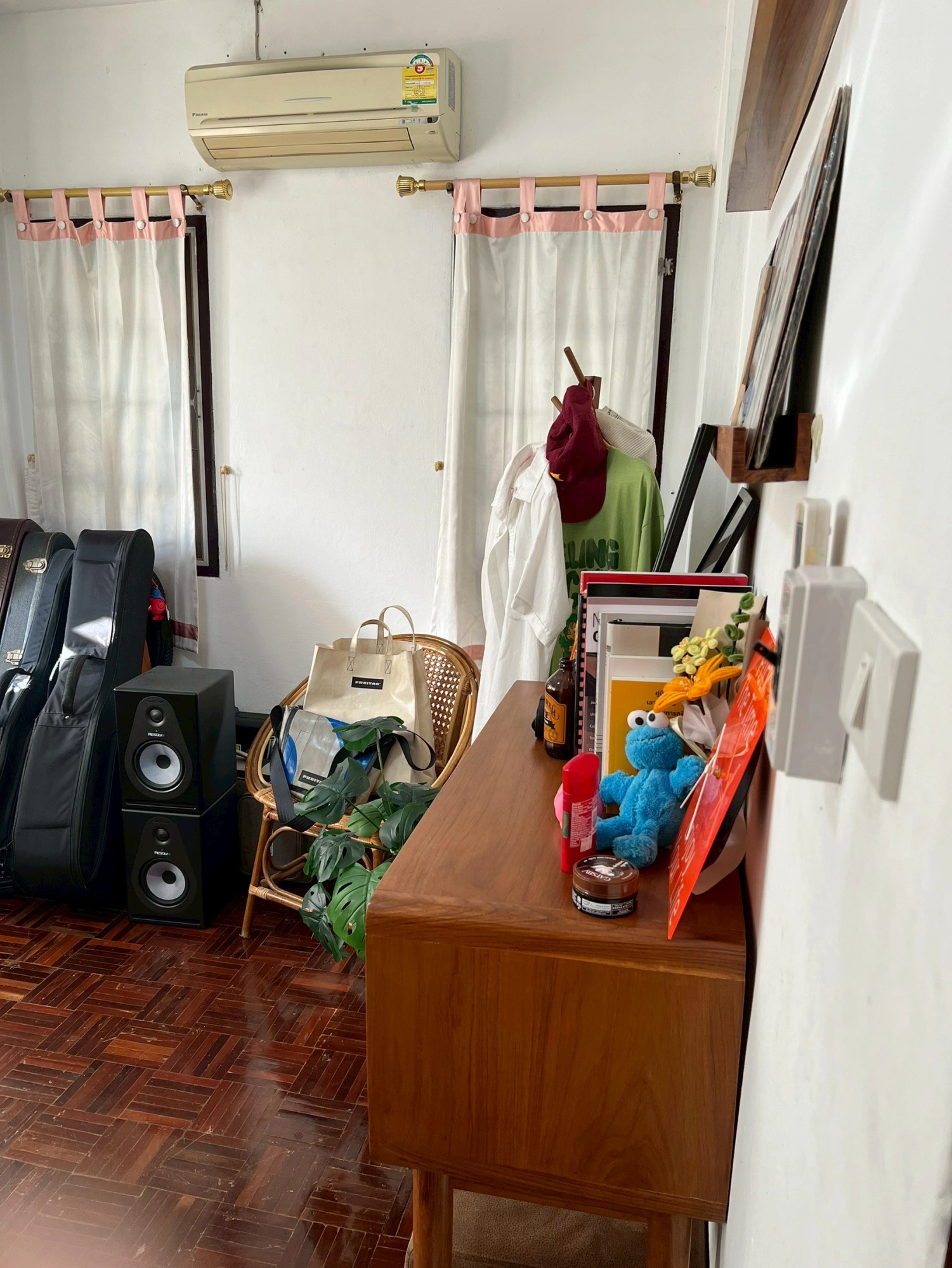 บ้านสวนริมธาร 2  (ถนนตัดใหม่ พรานนก-พุทธมณฑลสาย 4)