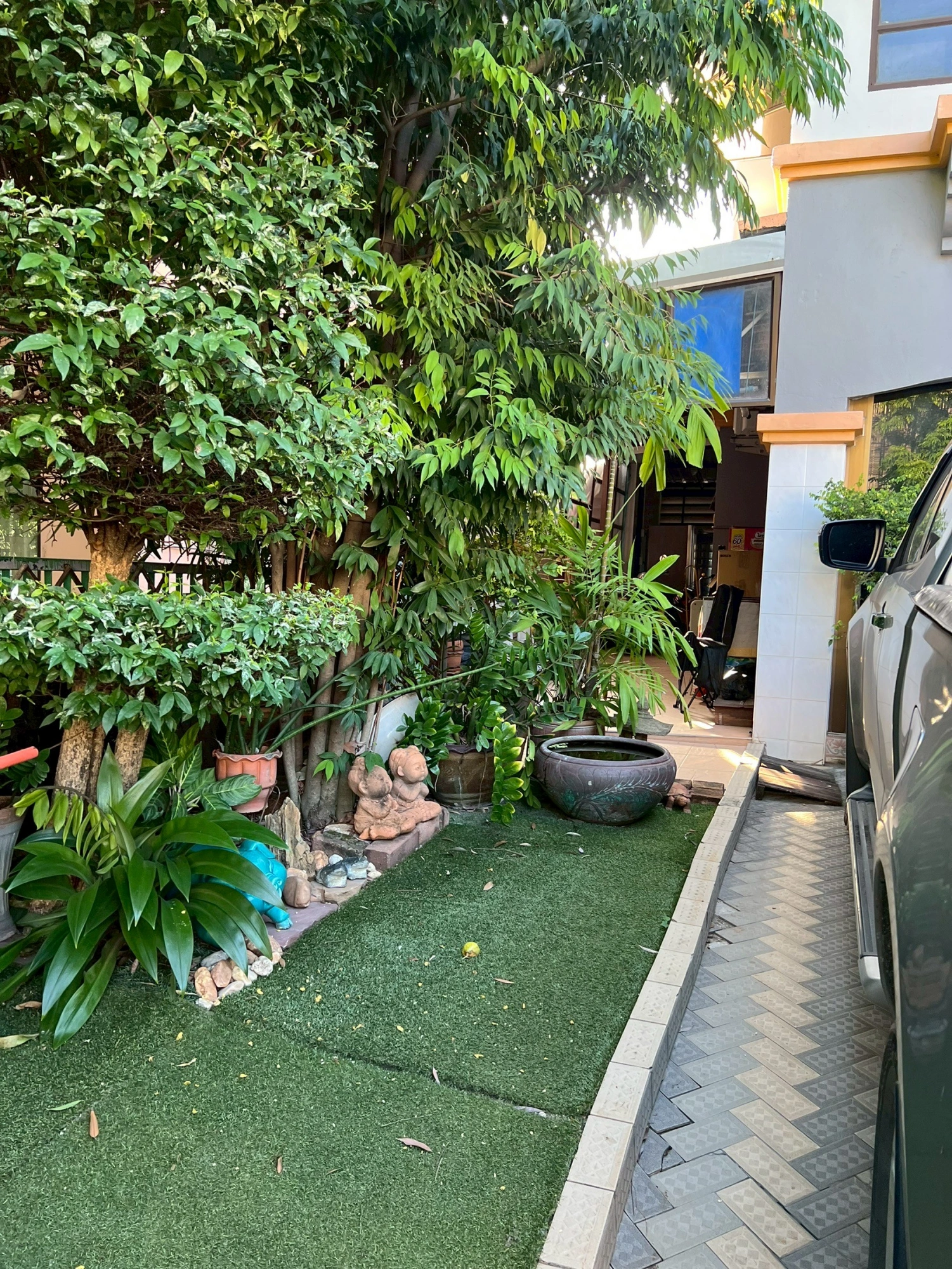 บ้านสวนริมธาร 2  (ถนนตัดใหม่ พรานนก-พุทธมณฑลสาย 4)