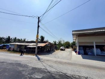 ขายด่วนที่ดินคลองโต๊ะใหม่ 100 ตรว ล้อมรั้วและทำกำแพงไว้แล้ว อ.บางบัวทอง จ.นนทบุรี