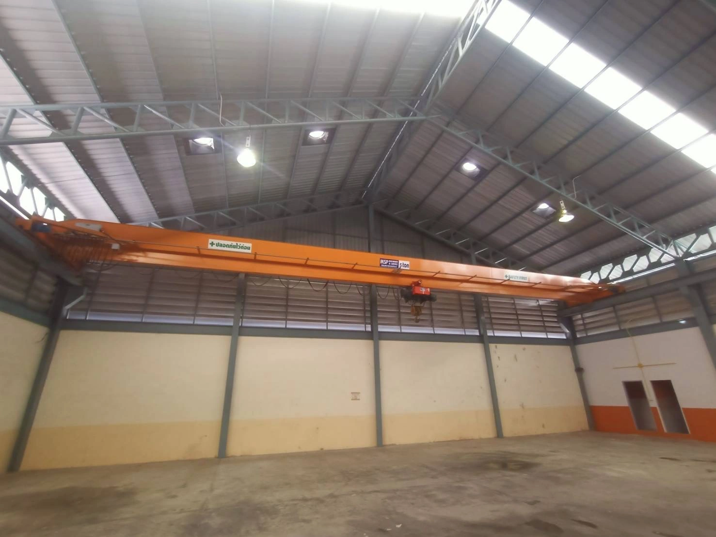 ให้เช่า โรงงาน โกดัง ติดถนนพระราม 2 กม.25 ต.นาดี พร้อมหอพัก