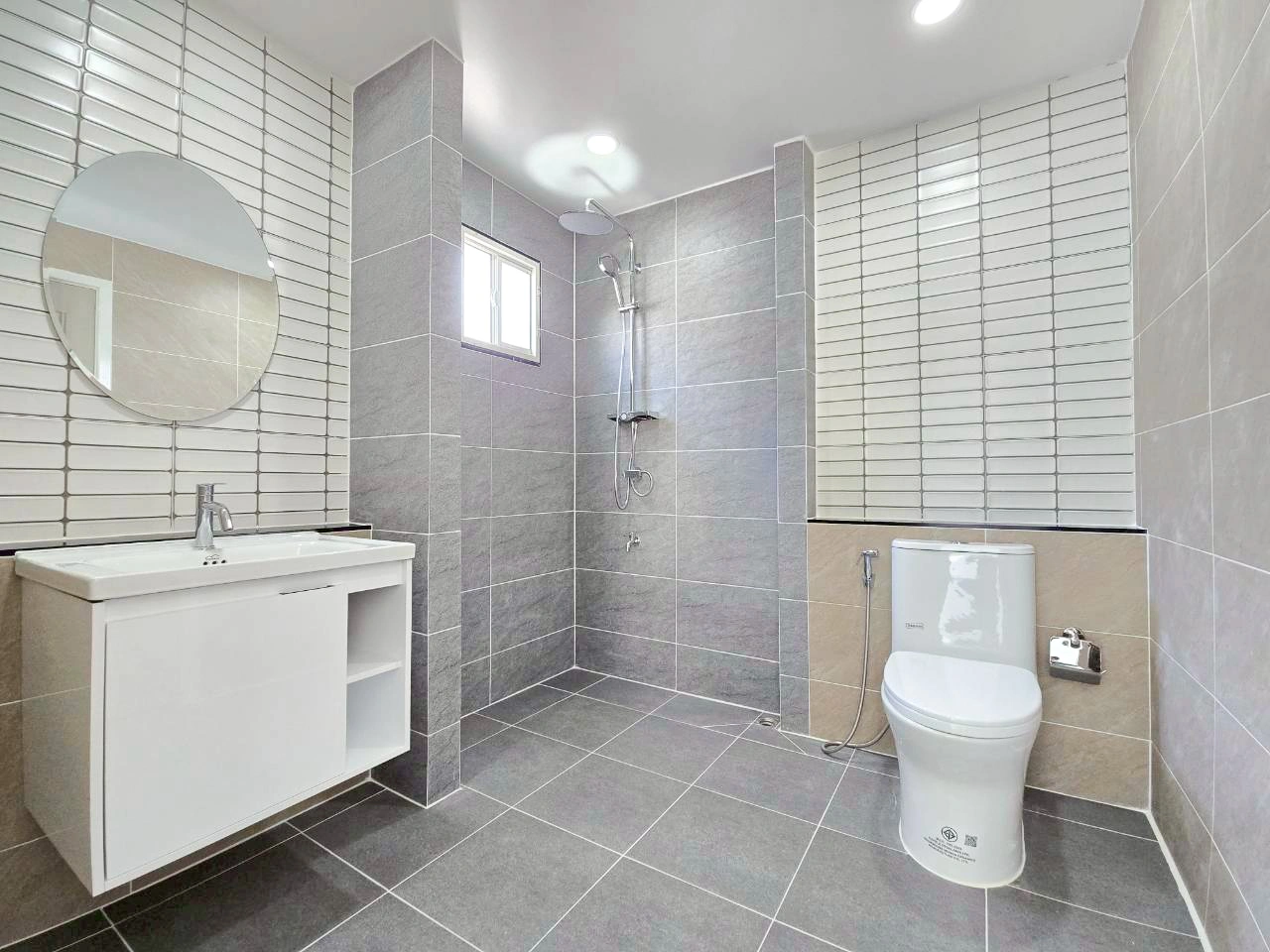 ทำเลหาของกินง่าย! ใกล้บิ๊กซี คลอง 3 บ้านเดี่ยวพฤกษาวิลเลจ 29 รีโนเวทใหม่สภาพนางฟ้า เชื่อมต่อรังสิต-นครนายก ใกล้ทางด่วนวงแหวนฯ & รถไฟฟ้าสายสีแดง เข้าเมืองสบายสุดๆ จ่ายแค่ 3.89 ลบ. ได้บ้าน 50.5 ตร.ว.