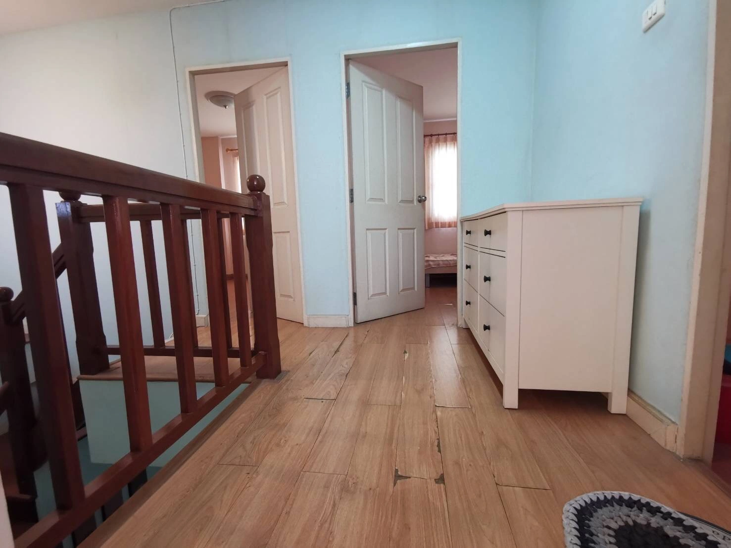 ม. ชวนชื่น ปิ่นเกล้า-วงแหวน ปลายบาง ถนนกาญจนาภิเษก  เข้าซอยเพียง 1.3 กม.(ซ.วัดส้มเกลี้ยง) ไกล้ Lotus พลัสมอลล์ ,ไกล้ Central เวสต์เกต  ไกล้โรงเรียนเทพศิรินทร์