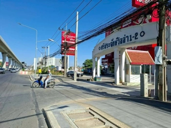 ขายอาคารพาณิชย์ 3.5 ชั้น ศรีประจักษ์วิลล่า 1-2 (รามคำแหง 156)  เขตสะพานสูง กรุงเทพมหานคร    ราคา 3,700,000  บาท