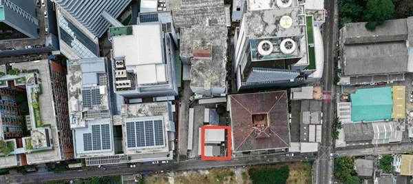 ขายบ้านพร้อมร้านอาหาร 2 ชั้น เอกมัย - สุขุมวิท 42 ใกล้ BTS เอกมัย 550 ม. โทร 089-0663888