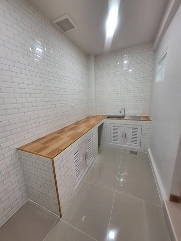 บ้านกรุงทองสายไหม 33 ทำเลดีใกล้ BTS แยก คปอ. และ Big C สายไหม เดินทางสะดวกมาก ราคาเพียง 1.99 ลบ. รีบจองด่วนก่อนหลุดมือ