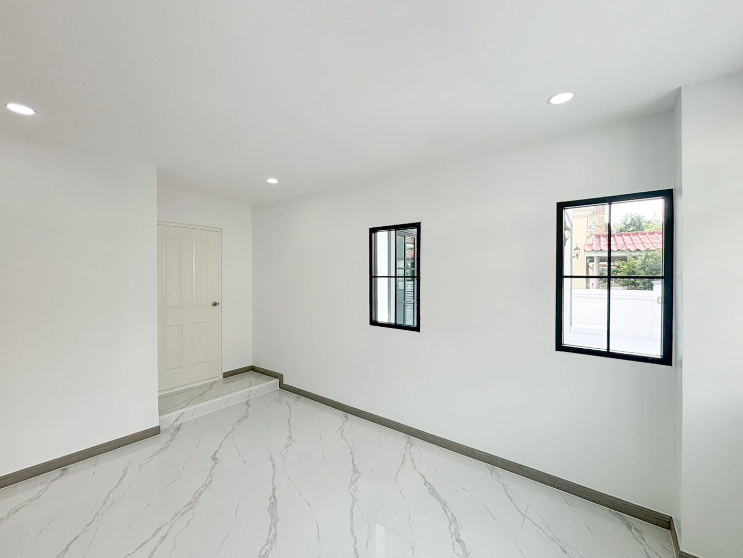 คุ้มที่สุดในโซน บ้านเดี่ยวภัสสร 3 รีโนเวทใหม่ 4 ห้องนอน พื้นที่เยอะ 52 ตร.ว. เพียง 3.89 ล้าน ได้พื้นที่ใช้สอยจุใจ 200 ตร.ม. ฟังก์ชันครบ 3 น้ำ 2 จอด สำหรับครอบครัวใหญ่ ดีลเด็ดทำเลทอง