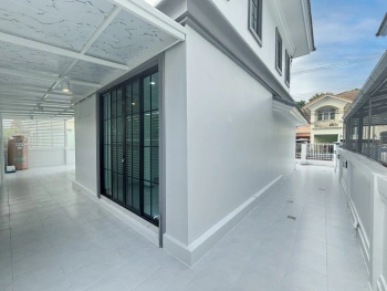 คุ้มที่สุดในโซน บ้านเดี่ยวภัสสร 3 รีโนเวทใหม่ 4 ห้องนอน พื้นที่เยอะ 52 ตร.ว. เพียง 3.89 ล้าน ได้พื้นที่ใช้สอยจุใจ 200 ตร.ม. ฟังก์ชันครบ 3 น้ำ 2 จอด สำหรับครอบครัวใหญ่ ดีลเด็ดทำเลทอง