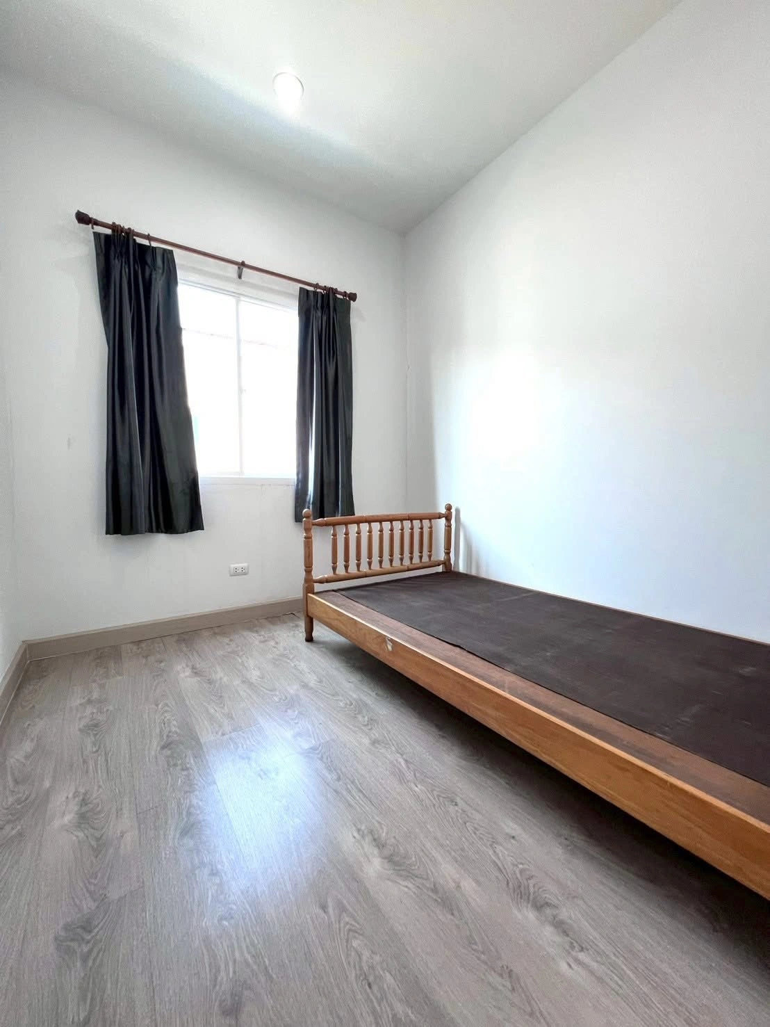 ขายด่วน ทาวน์โฮม CitySense พระราม 2 ท่าข้าม ราคาดี คุ้มๆ เพียง 2.1 ลบ.