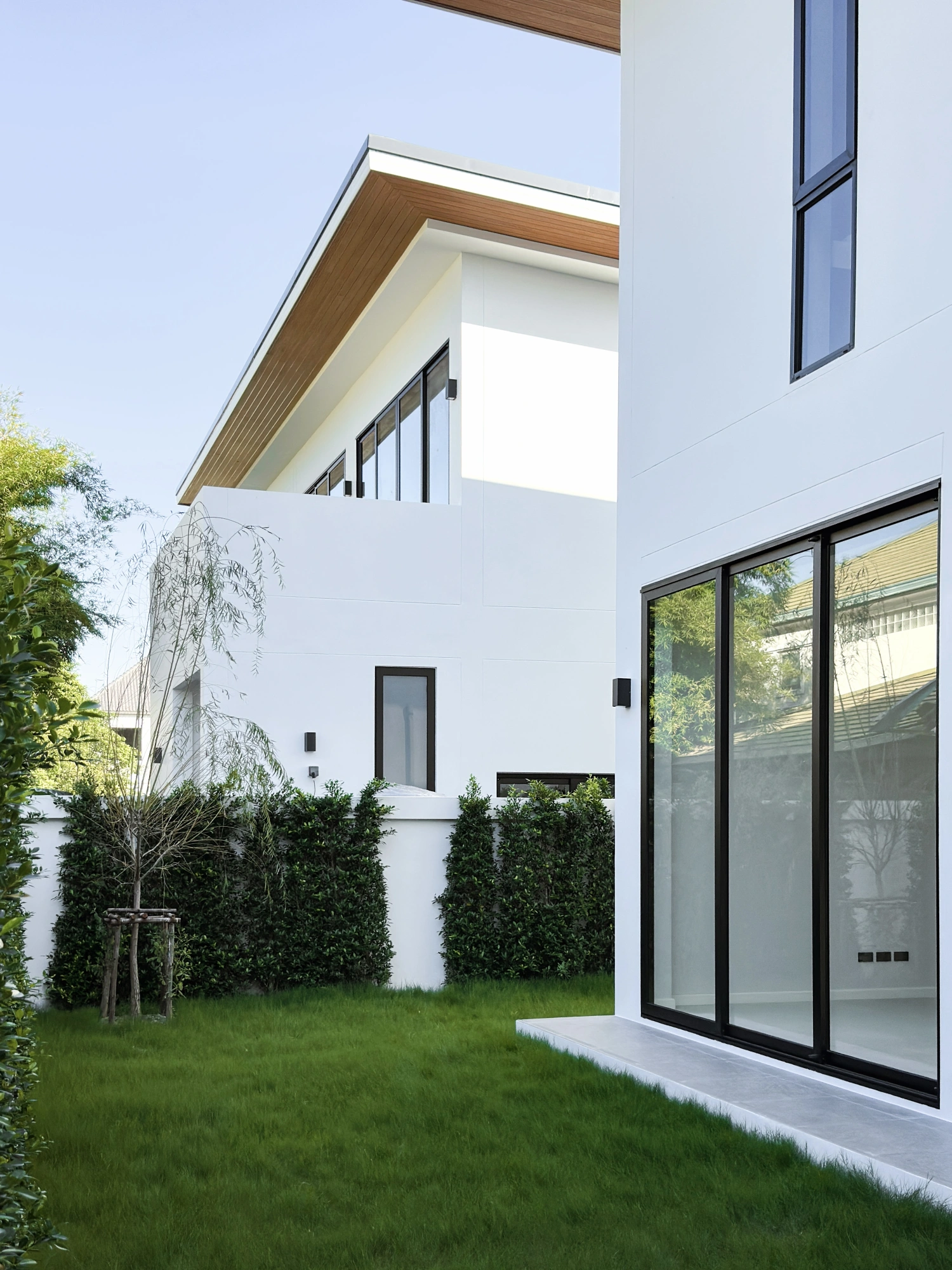 🏠ขายบ้านเดี่ยว 112 ตร.ว หมู่บ้านเทพธานี เฉลิมพระเกียรติ ร.9 💢(บ้านสร้างใหม่ ออกแบบเฉพาะ หรูหรา โดดเด่น)💢