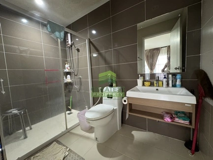 ขายด่วน ทาวน์โฮม เดอะ คอนเนค อัพ 3 ลาดพร้าว 126 The Connect UP 3 Ladprao 126 เนื้อที่ 19.90 ตร.ว แต่งสวย ใหม่ พร้อมอยู่ ทำเลดี ใกล้รถไฟฟ้า